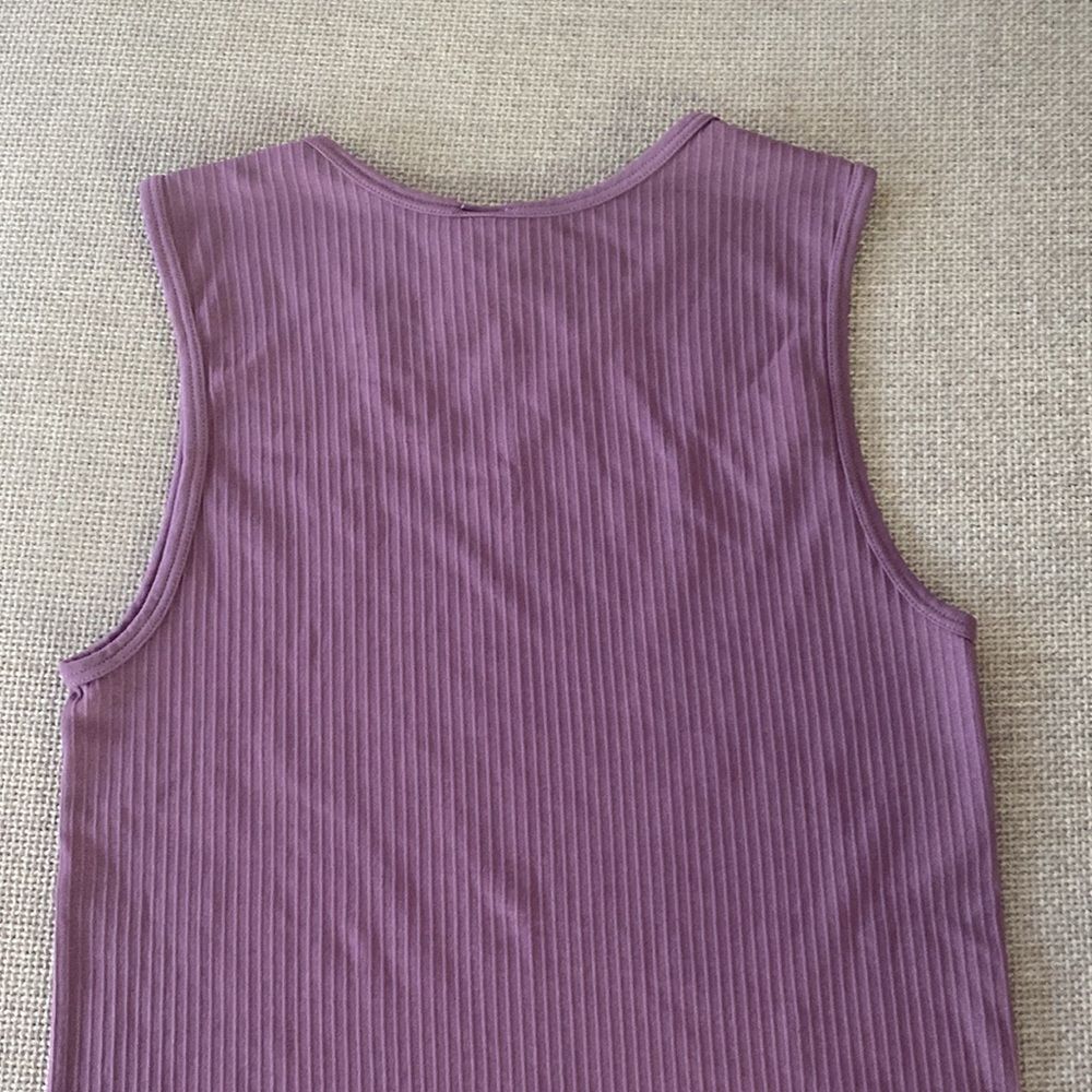 Zyia Parallel Tank Top Lilac Ribbed Stretch Ultra Soft Full Coverage Size S - Picture 8 of 10